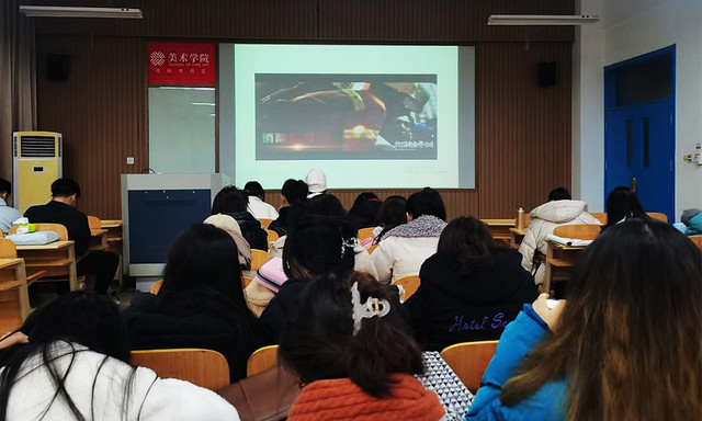 <a href='/2021/1111/c5933a444354/page.htm' target='_blank' title='学院开展学校安全警示教育'>学院开展学校安全警示教育</a>